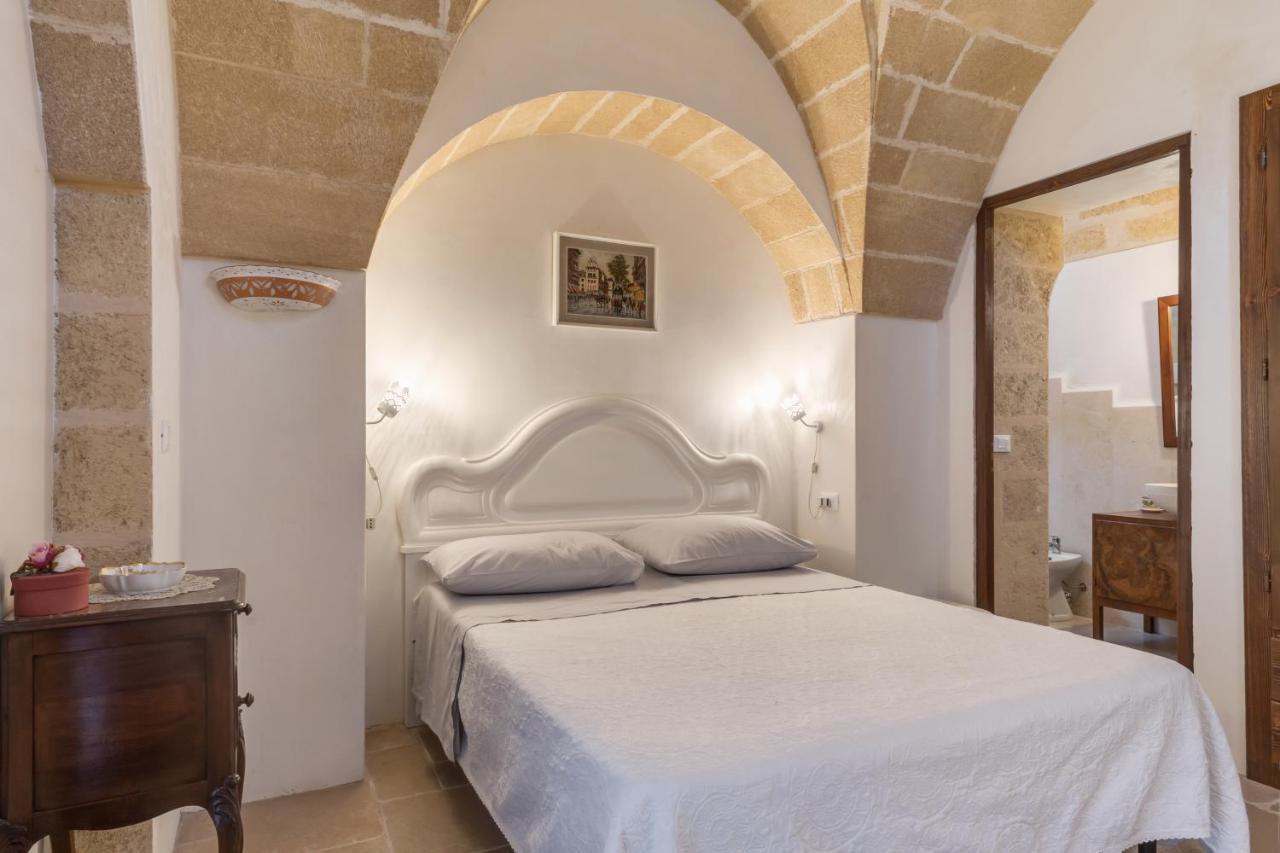 Le Lantane - Luxury Rooms Алессано Екстер'єр фото
